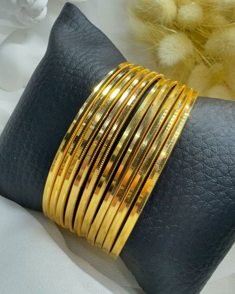 Ý nghĩa phong thủy của bộ vòng ximen vàng 18k 7 chiếc