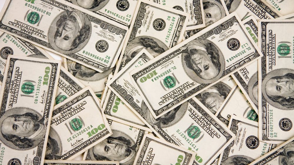 Nên đổi 1000 đô ở đâu an toàn và có lợi nhất?