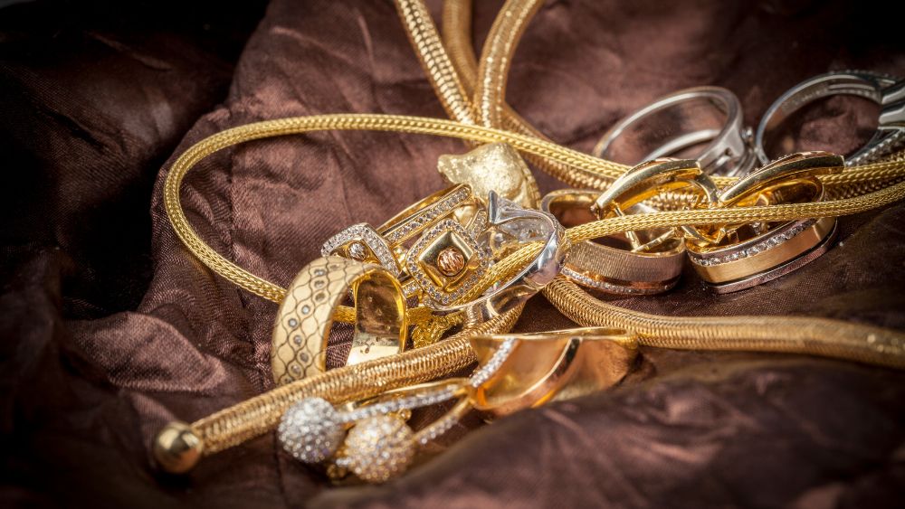 Vàng 14K có bán lại được không?