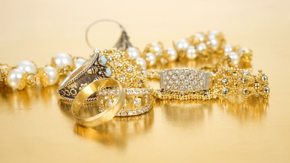 Vàng 14K có bị xỉn màu không?