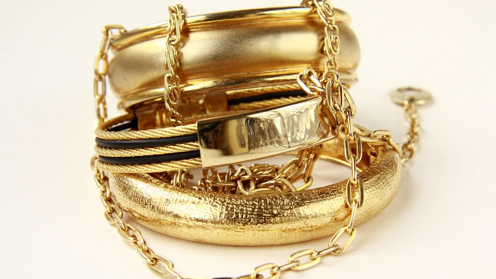 Vàng 14K có đắt không?