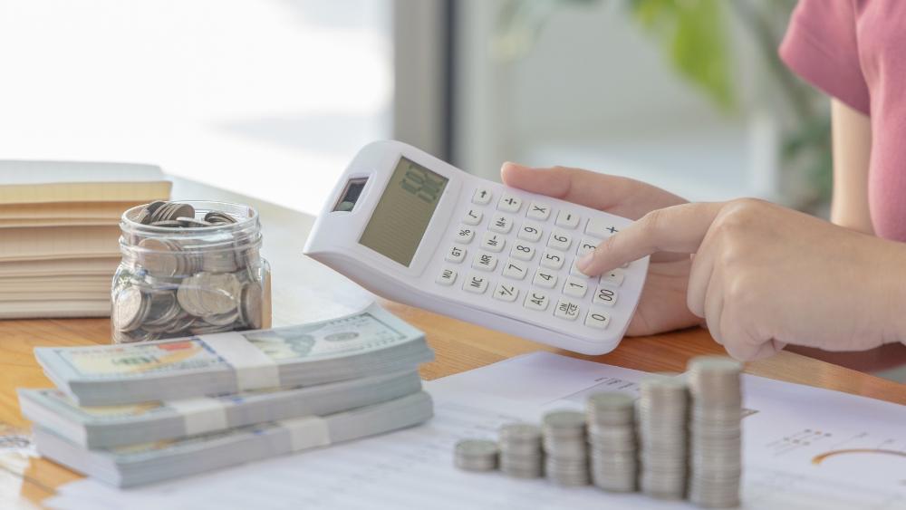 Mối quan hệ giữa dư nợ và lợi nhuận