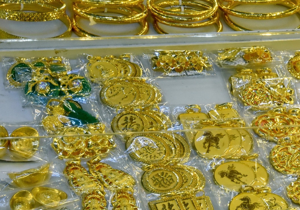 Ngoài vàng 10k có bán được không còn cần lưu ý gì